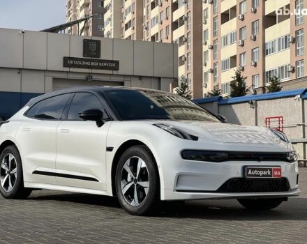 Белый Zeekr 001, объемом двигателя 0 л и пробегом 41 тыс. км за 36690 $, фото 6 на Automoto.ua
