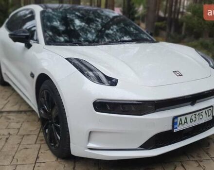 Білий Zeekr 001, об'ємом двигуна 0 л та пробігом 59 тис. км за 32400 $, фото 4 на Automoto.ua