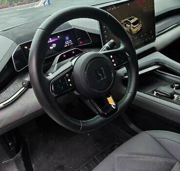 Белый Zeekr 001, объемом двигателя 0 л и пробегом 29 тыс. км за 40000 $, фото 5 на Automoto.ua