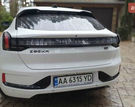 Білий Zeekr 001, об'ємом двигуна 0 л та пробігом 59 тис. км за 32400 $, фото 7 на Automoto.ua