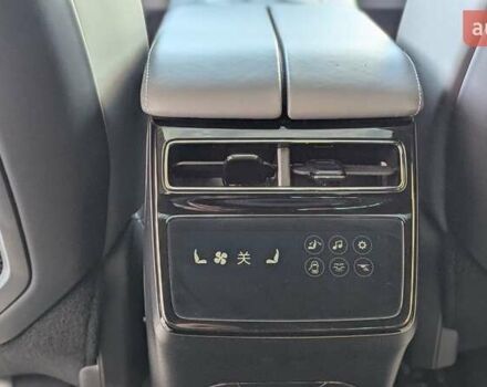 Білий Zeekr 001, об'ємом двигуна 0 л та пробігом 34 тис. км за 33399 $, фото 69 на Automoto.ua