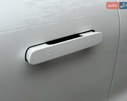 Белый Zeekr 001, объемом двигателя 0 л и пробегом 52 тыс. км за 42990 $, фото 8 на Automoto.ua