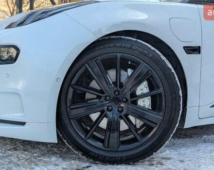 Білий Zeekr 001, об'ємом двигуна 0 л та пробігом 34 тис. км за 33399 $, фото 4 на Automoto.ua