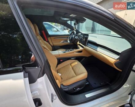 Белый Zeekr 001, объемом двигателя 0 л и пробегом 14 тыс. км за 53800 $, фото 10 на Automoto.ua