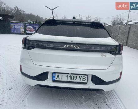 Белый Zeekr 001, объемом двигателя 0 л и пробегом 26 тыс. км за 36500 $, фото 4 на Automoto.ua