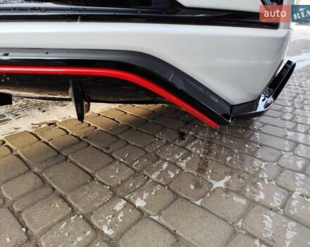 Белый Zeekr 001, объемом двигателя 0 л и пробегом 14 тыс. км за 53800 $, фото 30 на Automoto.ua