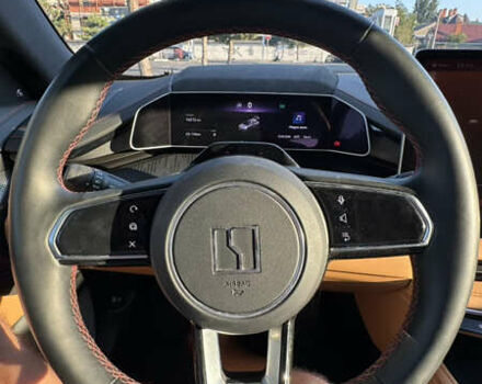 Белый Zeekr 001, объемом двигателя 0 л и пробегом 14 тыс. км за 40900 $, фото 7 на Automoto.ua