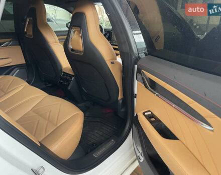 Белый Zeekr 001, объемом двигателя 0 л и пробегом 26 тыс. км за 36500 $, фото 10 на Automoto.ua