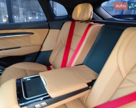 Белый Zeekr 001, объемом двигателя 0 л и пробегом 14 тыс. км за 53800 $, фото 39 на Automoto.ua