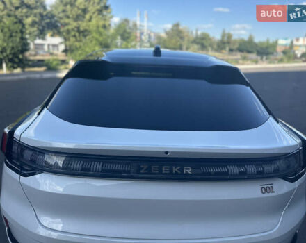 Белый Zeekr 001, объемом двигателя 0 л и пробегом 19 тыс. км за 39500 $, фото 12 на Automoto.ua