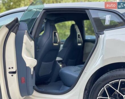 Білий Zeekr 001, об'ємом двигуна 0 л та пробігом 10 тис. км за 39400 $, фото 7 на Automoto.ua