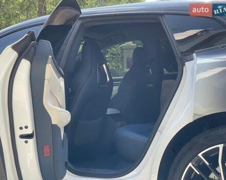 Белый Zeekr 001, объемом двигателя 0 л и пробегом 20 тыс. км за 44900 $, фото 8 на Automoto.ua