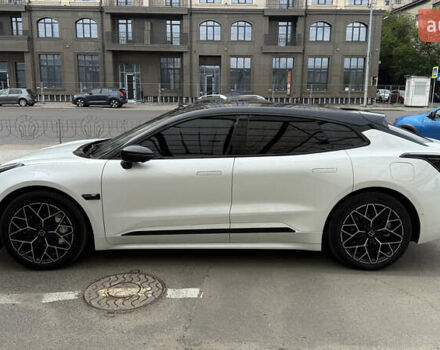 Белый Zeekr 001, объемом двигателя 0 л и пробегом 11 тыс. км за 41900 $, фото 2 на Automoto.ua