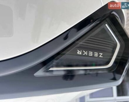 Білий Zeekr 001, об'ємом двигуна 0 л та пробігом 14 тис. км за 47198 $, фото 20 на Automoto.ua