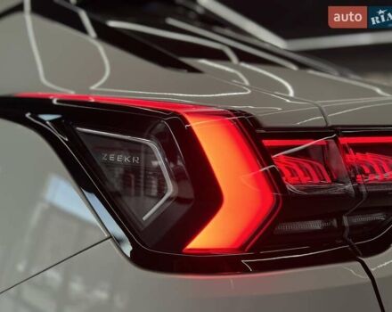 Білий Zeekr 001, об'ємом двигуна 0 л та пробігом 12 тис. км за 44999 $, фото 13 на Automoto.ua