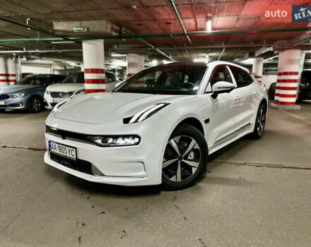 Білий Zeekr 001, об'ємом двигуна 0 л та пробігом 2 тис. км за 40000 $, фото 9 на Automoto.ua