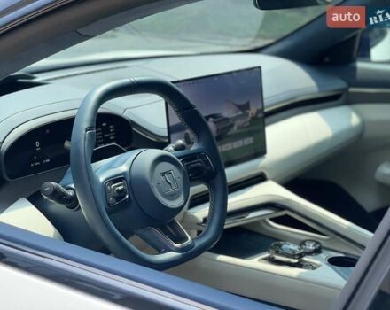 Белый Zeekr 001, объемом двигателя 0 л и пробегом 10 тыс. км за 40800 $, фото 4 на Automoto.ua