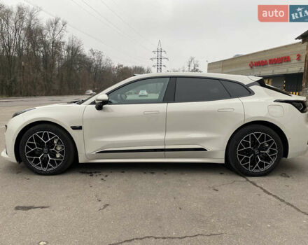 Белый Zeekr 001, объемом двигателя 0 л и пробегом 8 тыс. км за 44800 $, фото 4 на Automoto.ua