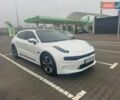 Белый Zeekr 001, объемом двигателя 0 л и пробегом 7 тыс. км за 36000 $, фото 1 на Automoto.ua