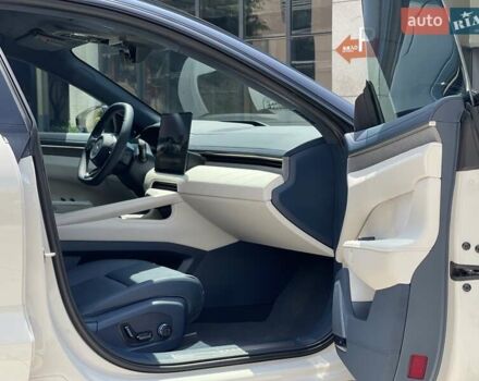 Белый Zeekr 001, объемом двигателя 0 л и пробегом 8 тыс. км за 39500 $, фото 4 на Automoto.ua