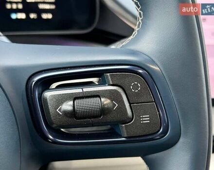 Белый Zeekr 001, объемом двигателя 0 л и пробегом 11 тыс. км за 37400 $, фото 24 на Automoto.ua