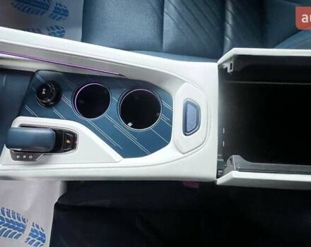 Білий Zeekr 001, об'ємом двигуна 0 л та пробігом 11 тис. км за 37390 $, фото 31 на Automoto.ua