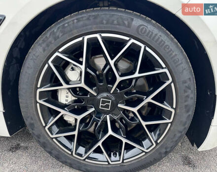 Білий Zeekr 001, об'ємом двигуна 0 л та пробігом 13 тис. км за 45800 $, фото 15 на Automoto.ua