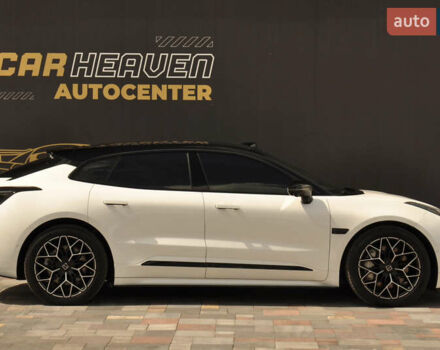 Белый Zeekr 001, объемом двигателя 0 л и пробегом 20 тыс. км за 47000 $, фото 3 на Automoto.ua