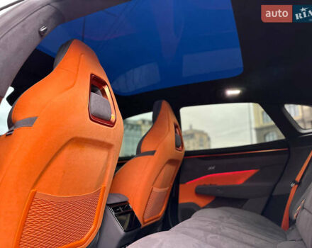 Білий Zeekr 001, об'ємом двигуна 0 л та пробігом 10 тис. км за 55000 $, фото 14 на Automoto.ua