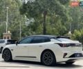 Белый Zeekr 001, объемом двигателя 0 л и пробегом 10 тыс. км за 40800 $, фото 3 на Automoto.ua
