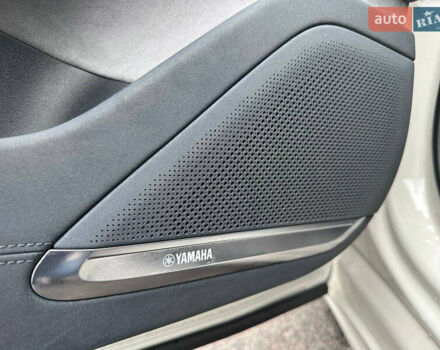 Білий Zeekr 001, об'ємом двигуна 0 л та пробігом 13 тис. км за 45800 $, фото 25 на Automoto.ua