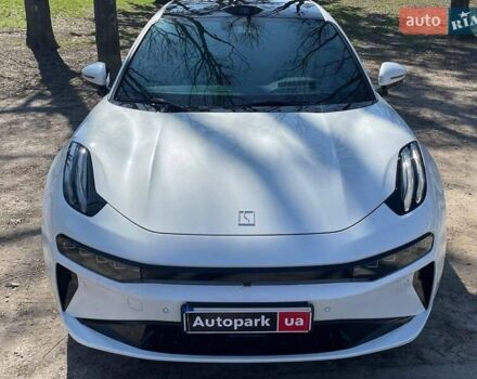 Белый Zeekr 001, объемом двигателя 0 л и пробегом 16 тыс. км за 43790 $, фото 9 на Automoto.ua