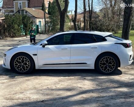 Белый Zeekr 001, объемом двигателя 0 л и пробегом 16 тыс. км за 44990 $, фото 8 на Automoto.ua