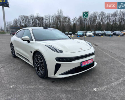 Білий Zeekr 001, об'ємом двигуна 0 л та пробігом 13 тис. км за 45800 $, фото 17 на Automoto.ua