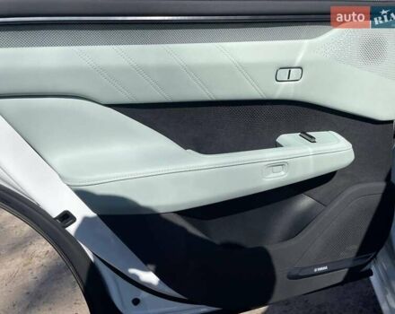 Белый Zeekr 001, объемом двигателя 0 л и пробегом 16 тыс. км за 43790 $, фото 28 на Automoto.ua