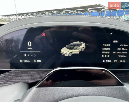 Білий Zeekr 001, об'ємом двигуна 0 л та пробігом 13 тис. км за 45800 $, фото 29 на Automoto.ua