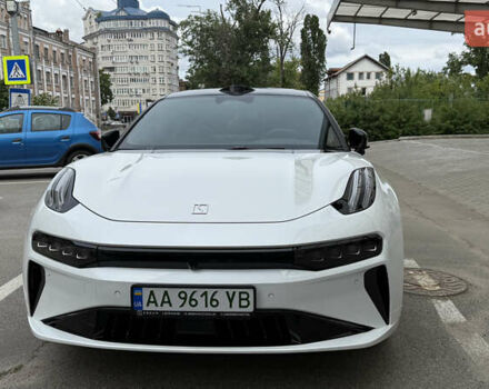 Белый Zeekr 001, объемом двигателя 0 л и пробегом 11 тыс. км за 41900 $, фото 1 на Automoto.ua