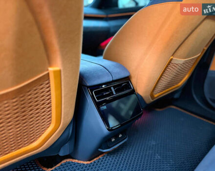 Білий Zeekr 001, об'ємом двигуна 0 л та пробігом 10 тис. км за 55000 $, фото 12 на Automoto.ua