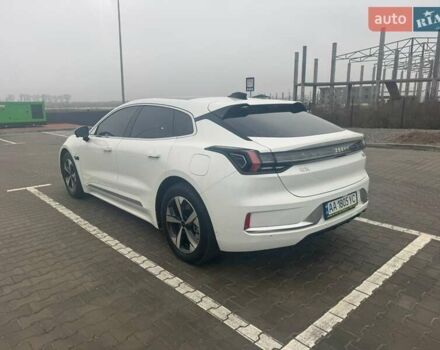 Белый Zeekr 001, объемом двигателя 0 л и пробегом 7 тыс. км за 36000 $, фото 5 на Automoto.ua