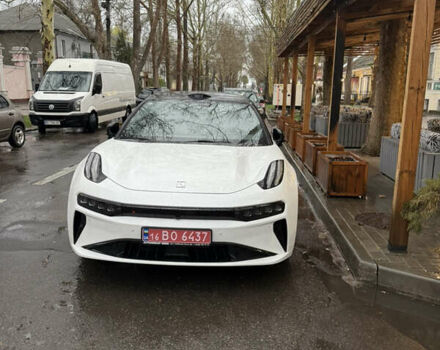 Белый Zeekr 001, объемом двигателя 0 л и пробегом 16 тыс. км за 42500 $, фото 2 на Automoto.ua