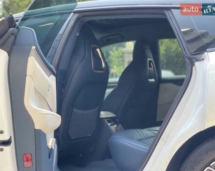 Белый Zeekr 001, объемом двигателя 0 л и пробегом 10 тыс. км за 40800 $, фото 8 на Automoto.ua