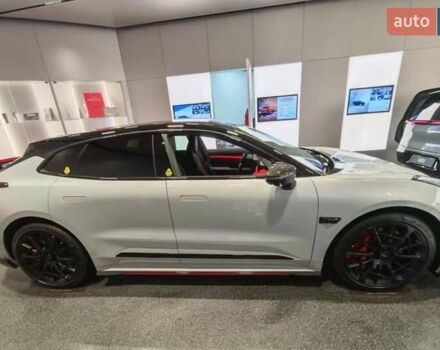 Белый Zeekr 001, объемом двигателя 0 л и пробегом 1 тыс. км за 85888 $, фото 1 на Automoto.ua