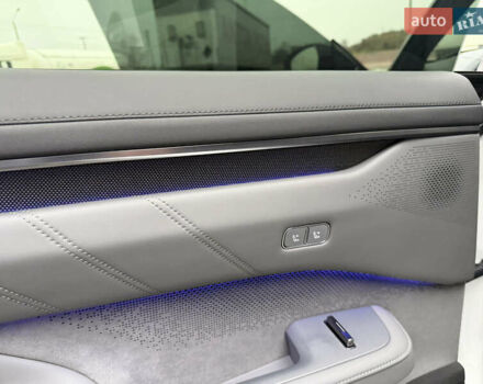 Білий Zeekr 001, об'ємом двигуна 0 л та пробігом 20 тис. км за 47500 $, фото 38 на Automoto.ua