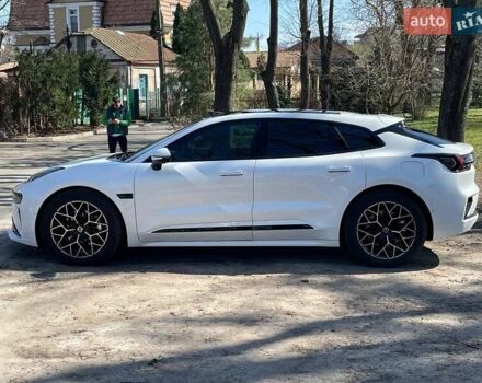 Белый Zeekr 001, объемом двигателя 0 л и пробегом 16 тыс. км за 43790 $, фото 8 на Automoto.ua