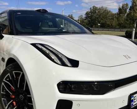 Zeekr 001 2024 в Днепре (Днепропетровске) на Automoto.ua Белый Zeekr 001, объемом двигателя 0 л и пробегом 1 тыс. км за 51000 $, фото 5 на Automoto.ua