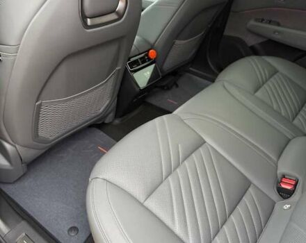 Белый Zeekr 001, объемом двигателя 0 л и пробегом 8 тыс. км за 45000 $, фото 16 на Automoto.ua