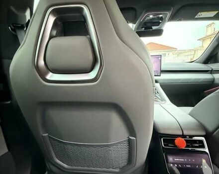 Белый Zeekr 001, объемом двигателя 0 л и пробегом 8 тыс. км за 45000 $, фото 23 на Automoto.ua