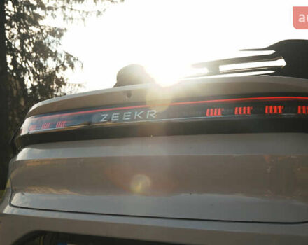 Белый Zeekr 001, объемом двигателя 0 л и пробегом 13 тыс. км за 45000 $, фото 20 на Automoto.ua