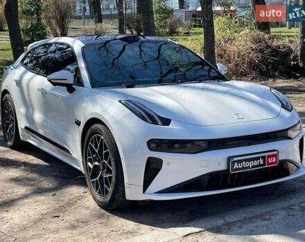 Белый Zeekr 001, объемом двигателя 0 л и пробегом 16 тыс. км за 43790 $, фото 2 на Automoto.ua