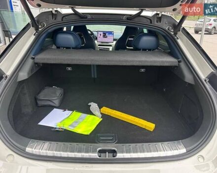 Білий Zeekr 001, об'ємом двигуна 0 л та пробігом 14 тис. км за 47198 $, фото 13 на Automoto.ua